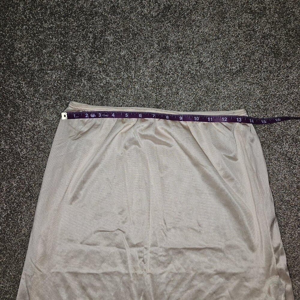 Skirt - Picture 8 of 9